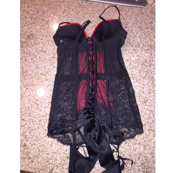 Victoria's Secret Corset - Picture 2 of 4